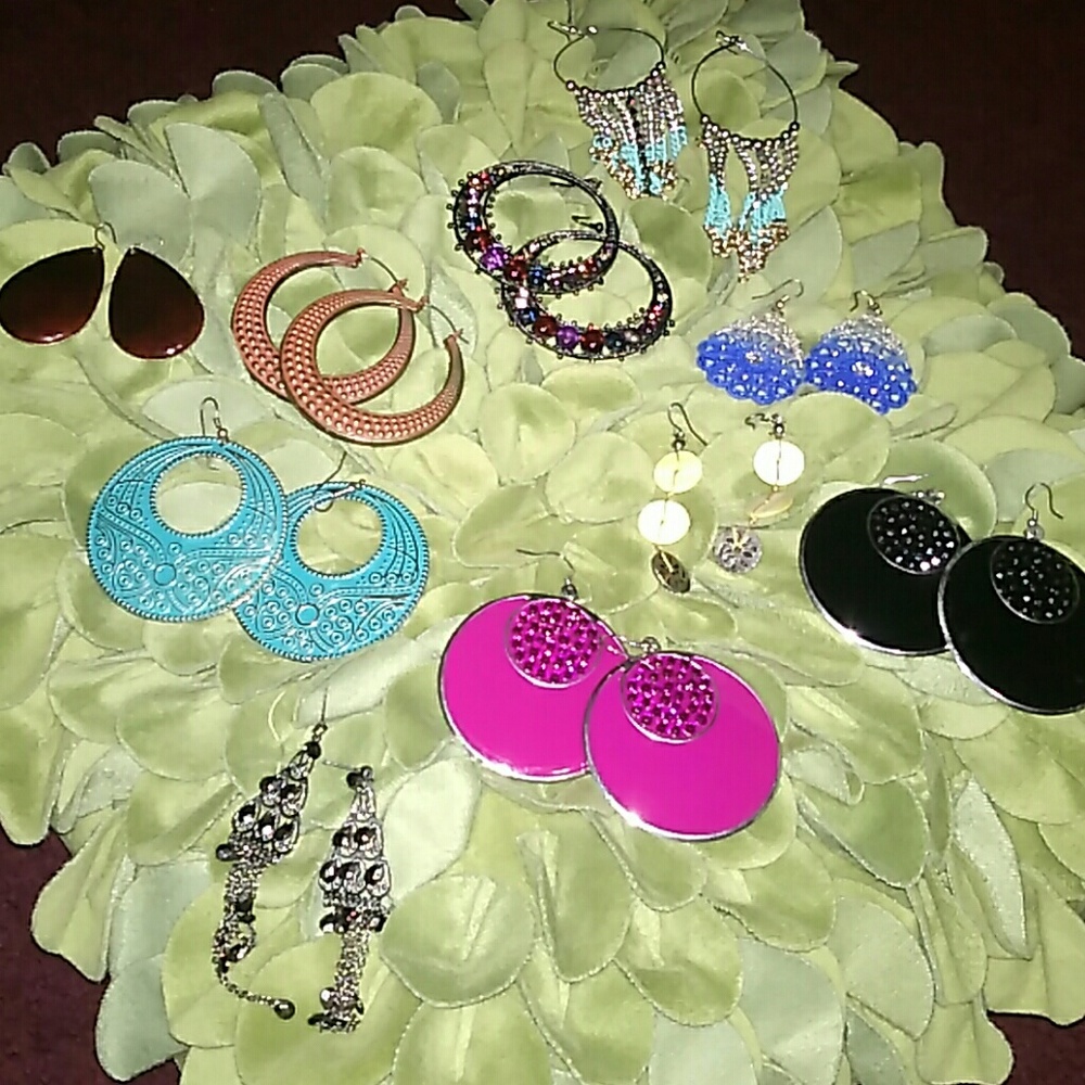 10 pair of earrings
